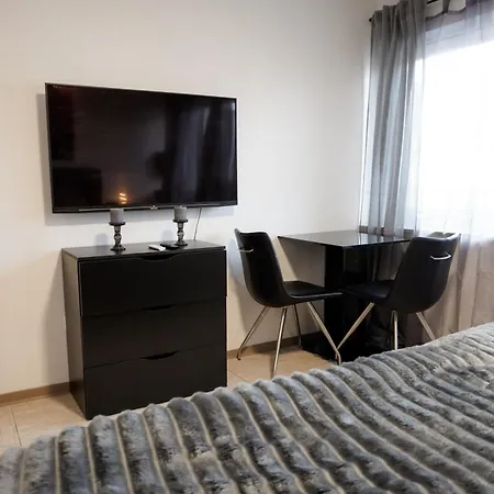 M House Do Modernes Mit Balkon & Self Check-in *