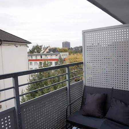 M House Do Modernes Mit Balkon & Self Check-in