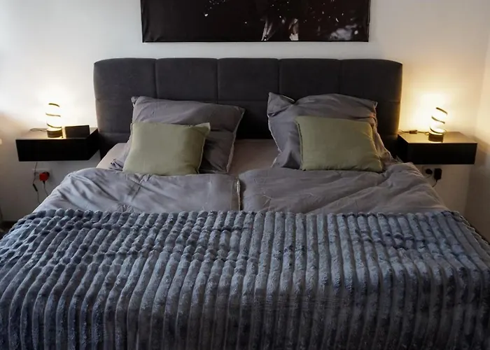 Apartamento M House Do Modernes Mit Balkon & Self Check-in *