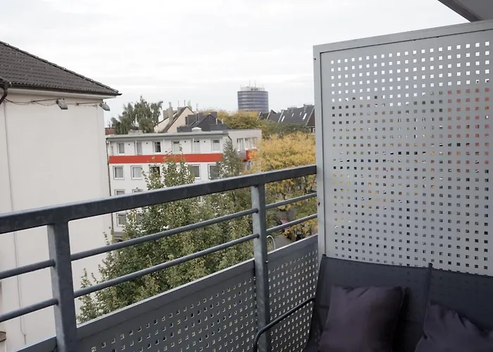 M House Do Modernes Mit Balkon & Self Check-in