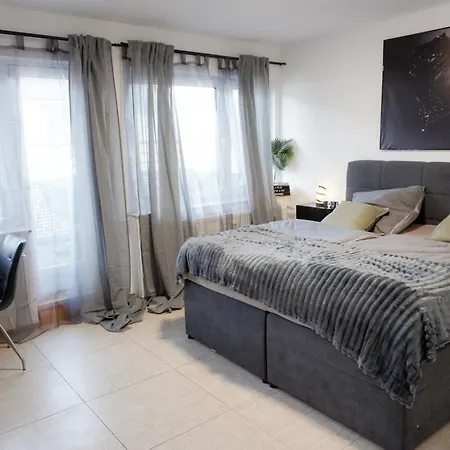 M House Do Modernes Mit Balkon & Self Check-in 아파트